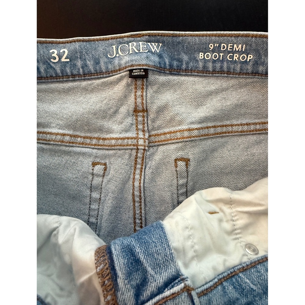 J. Crew Demi-Boot Crop Jeans Womens 32 Blue Light Wash Raw Hem Stretch Denim - Picture 2 of 12